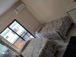 APARTAMENTO, MEIA PRAIA, 20 METROS DO MAR. - Itapema - 3