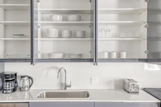 River North 1br w gym pool roof nr Riverwalk CHI-816 - 4