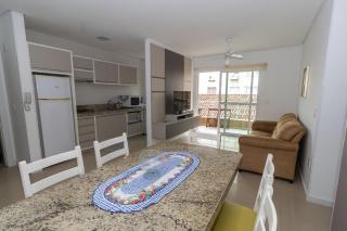 449 - Lindo Apartamento de 3 dormitórios á 100m da praia de Bombas - Bombinhas - 0