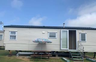 LillyPad Caravan - Selsey - 9