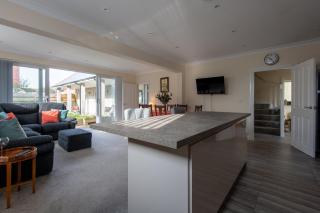 Seaview Cottage - Cardiff - 8