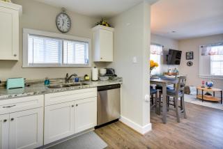 Hampton Home with Grill Less Than 1 Mi to Beach! - 1