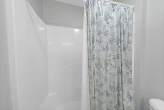Crystal Village II 18A - 2Bedroom 2BA Condo near the Beach Sleeps 6! - 2