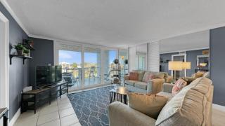 Dolphin Point 601B - Remodeled 2BR with Destin Harbor Views - Destin - 2