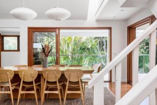 Beachcomber Blue - beachfront villa with pool - 2