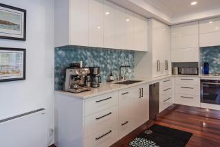 Camellia House - Elevator Access, Swimming, and Spa Pools - 2