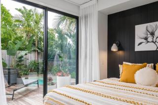 Melaleuca - luxury 4BR retreat with pool - 6