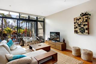 Ocean View at Kiah - near Belongil Beach with pool - Byron Bay - 2
