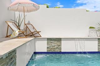 Salta - Byron Bay - 1