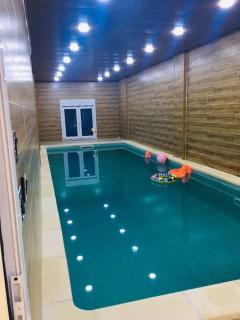 Villa avec piscine, jardin et barbecue - 0