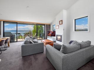 Stockyards 3 - Jindabyne Luxury Townhouse - Jindabyne - 3