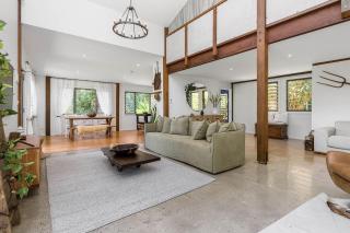The Barn Door - luxury hinterland couples escape - Coorabell Creek - 7
