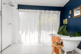 The Barn Door - luxury hinterland couples escape - Coorabell Creek - 2