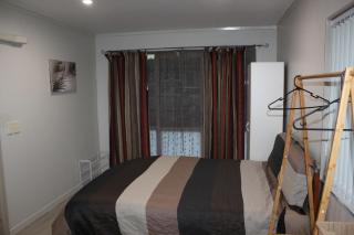 Private Studio with self check-in, Ensuite, WIFI & Kitchenette - Auckland - 4