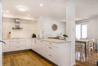 Ocean Walk - villa with pool near Main Beach - 2