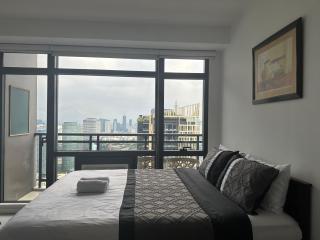 Bright Studio in Gramercy Residences Condo - Manila - 4