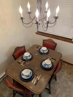 Hidden Gem! Spacious, Private, and Convenient Units Off River Road in Puyallup - Puyallup - 1