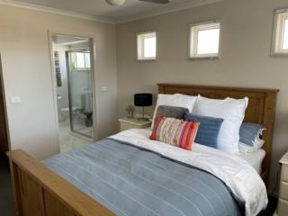 Twin Beaches Retreat Cowes - Cowes - 2
