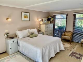 French Provincial The Garden Suite at Chapmans incl Breakfast & Golf - Moss Vale - 1