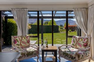 Quail's Nest, Queenstown - Luxury Home & Garden - 7