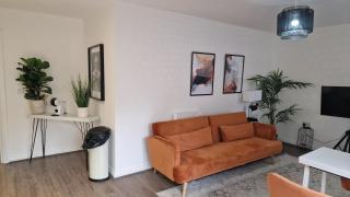 Luxury Cardiff Apartment with Free parking, Free high-speed internet, Fully Equipped Kitchen - Cardiff - 6