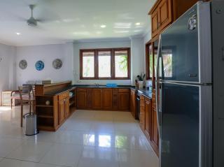 3 Bedroom Private House - Gili Trawangan - 5