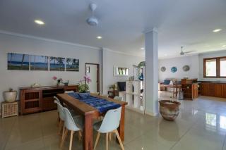 3 Bedroom Private House - Gili Trawangan - 2