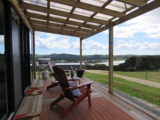 Tuis Scenic Retreat - Cable Bay - 2
