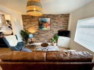 Charming Terrace Home, Nantwich -Near train station & Town - Nantwich - 9