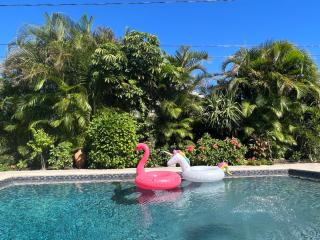 Sea Cret Hideway Pool Home - Naples - 9