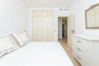 Beachfront 2 bedroom apt on best beach! RDR351 - Marbella - 9