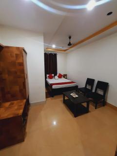 Hotel Knight Inn Airport - Guwahati - 1