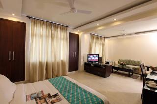 The Legend Inn Delhi - 0