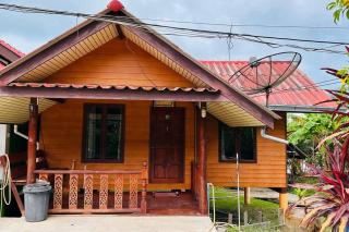 Lamsai AC Sea House - 5