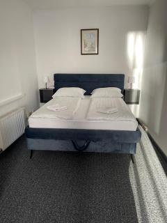 Hotel Ada - Otoka - Sarajevo - 0