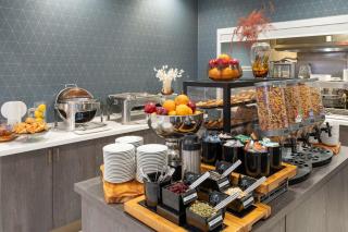 Hilton Garden Inn Toronto/Brampton - Brampton - 4
