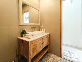 Kubu Ramah Seminyak 3BR and 2BR Private Pool Villas - Seminyak - 3