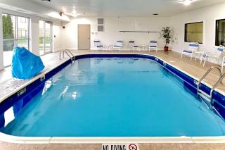 Quality Inn & Suites Wisconsin Dells Downtown - Waterparks Area - Wisconsin Dells - 5