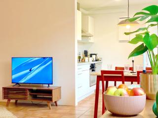 Snug Stays I 3 Zimmer Design Apartment am See mit Garten I Home Office I Highspeed Wifi - Wessling - 3