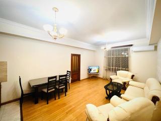 2 BDR APARTMENT in Yerevan,CENTRE - Yerevan - 8