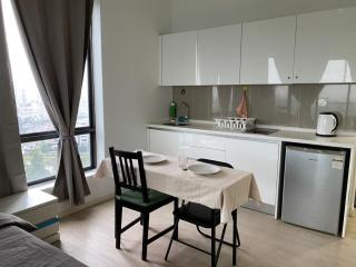 The Grand#11, Free Parking,2pax - 4