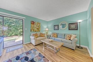 SOUTH BAY BY THE GULF- Private beach access, Community pool, Foosball - Destin - 3