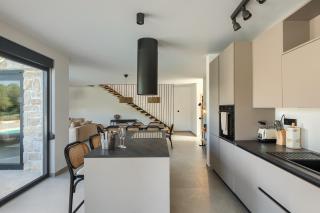 Modern Villa Ava with outdoor pool in Tar - Tar - 2