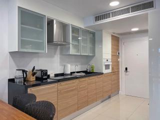 Bliss Patong - 2Br Sea View Condo - Roof Top Pool - Patong - 7