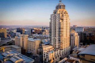 Luxury & Breathtaking Sandton & JoburgAmazing View - 3