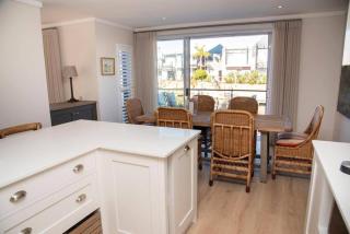 Waterfront- C25 Knysna Quays with pool - 8