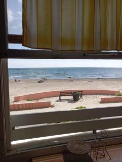 Face à la mer, appartement pour 4 personnes sur la rive droite - 1