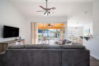 Serene 3-Bedroom Haven near Sanibel Beach! - Cape Coral - 5