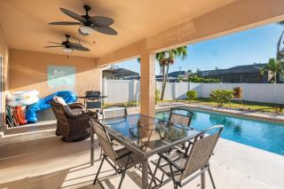 Serene 3-Bedroom Haven near Sanibel Beach! - Cape Coral - 6