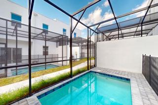 The Azur Resort - Davenport - 5